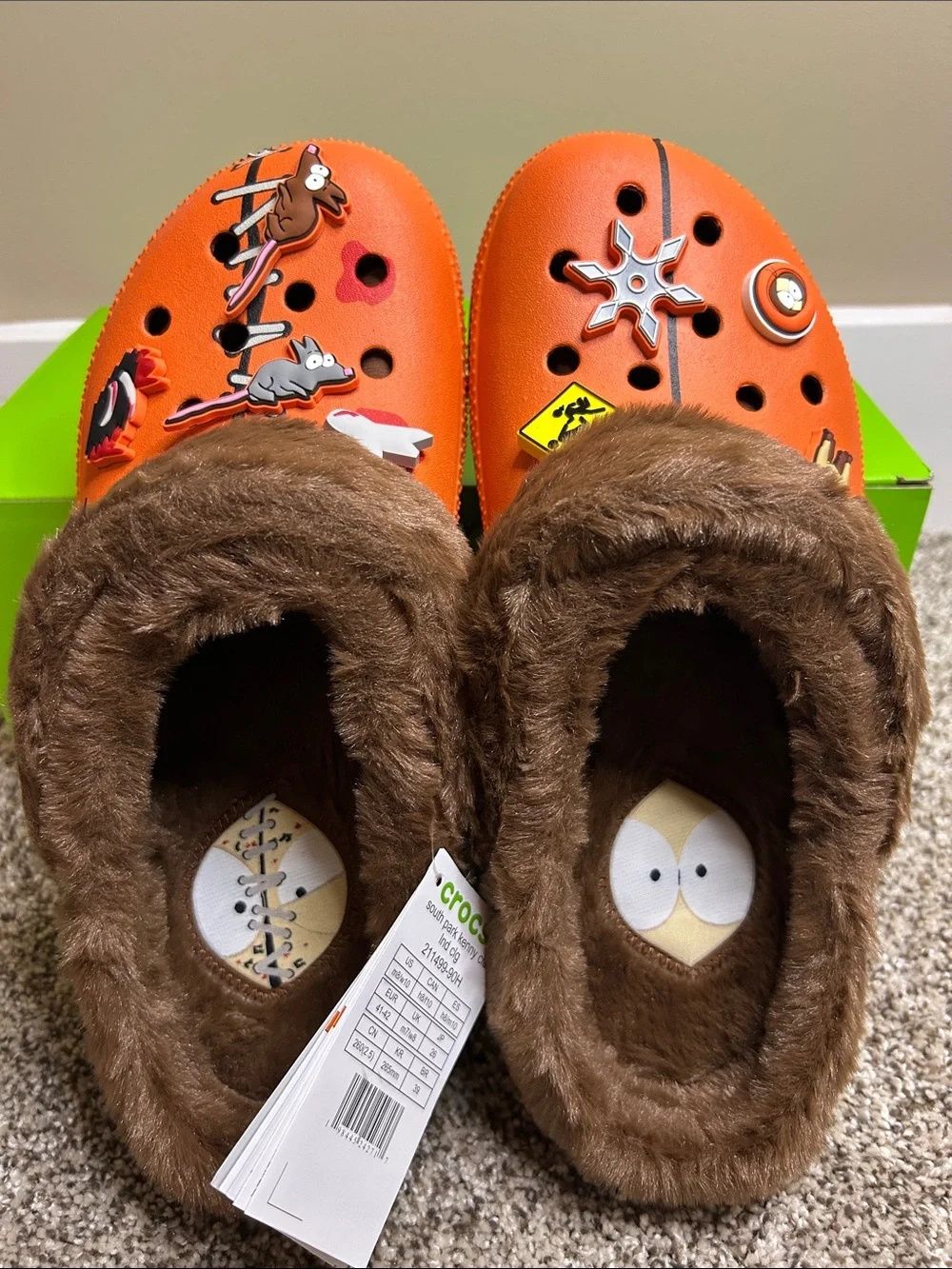 CROCS new tags